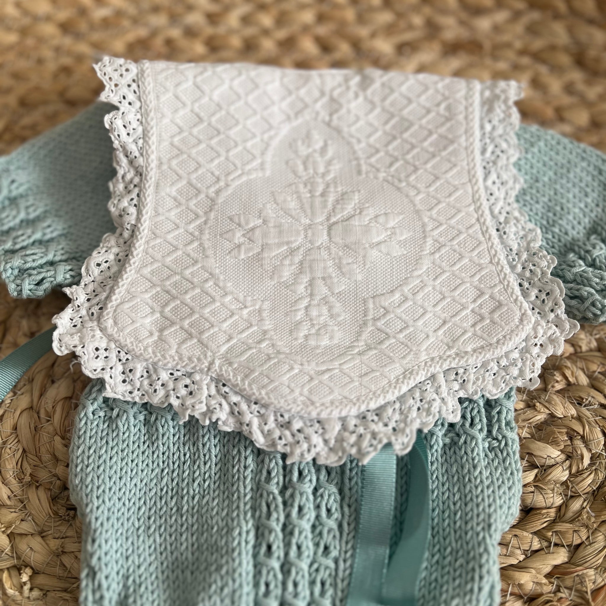 BABERO ANTIGUO N 132