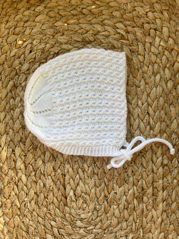 GORRO OCHOS BLANCO LANA