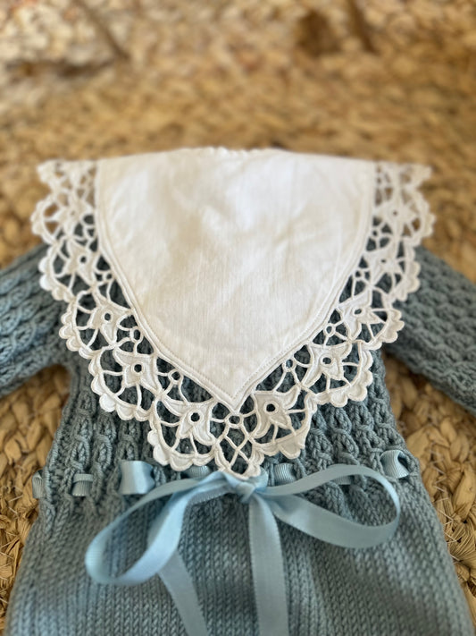 BABERO O CUELLO ANTIGUO N 103