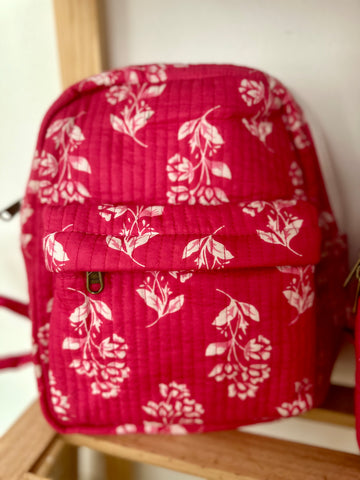 MOCHILA ROSA