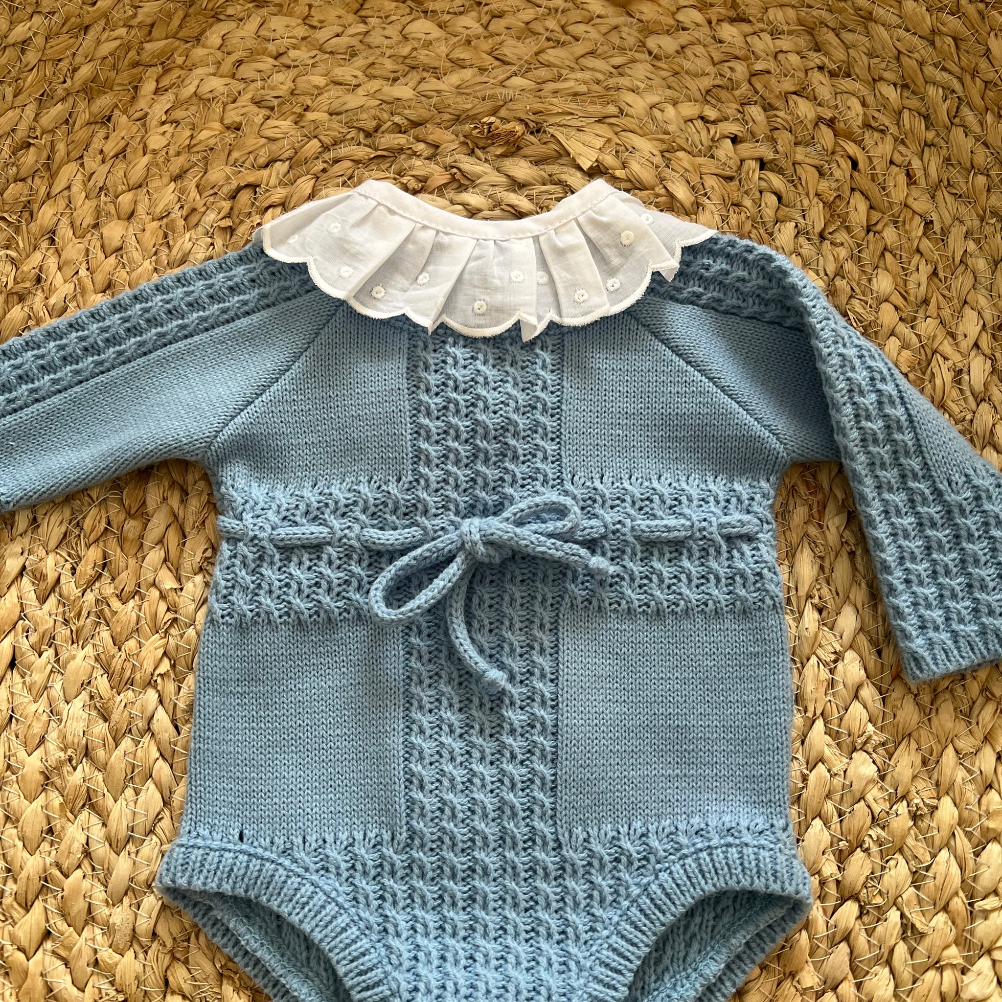 PELELE OCHOS CELESTON