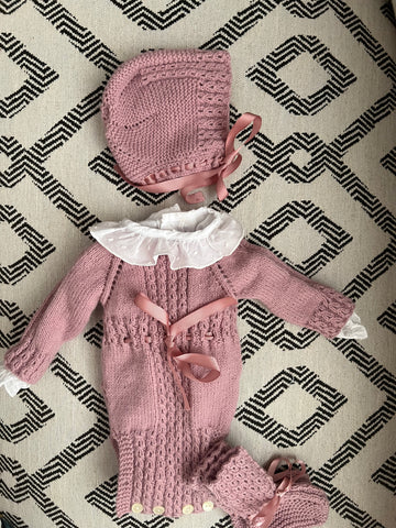 PELELE ROSA EMPOLVADO MANGAS LARGAS PUNTO A MANO DE LANA ( Primera puesta)
