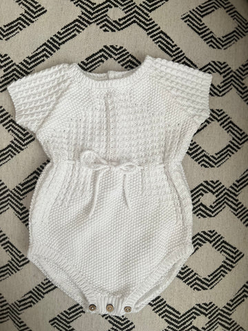 PELELE OCHOS BLANCO 2